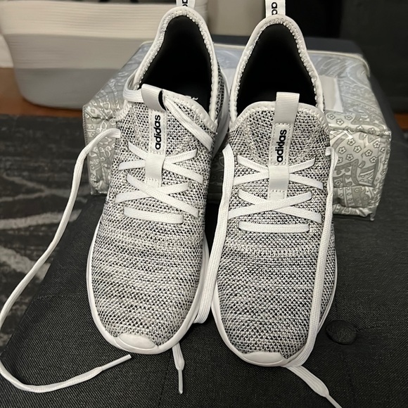 Adidas slip on women’s sneakers. - Picture 1 of 3